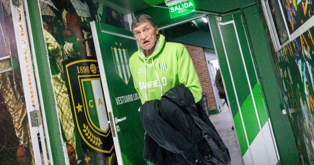 Para Julio Falcioni todos los puntos que sume Banfield son importantes