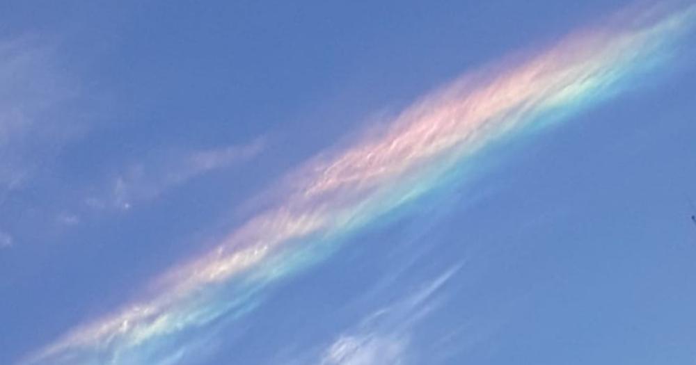 El fenómeno es similar al arcoiris y no es frecuente en Lomas