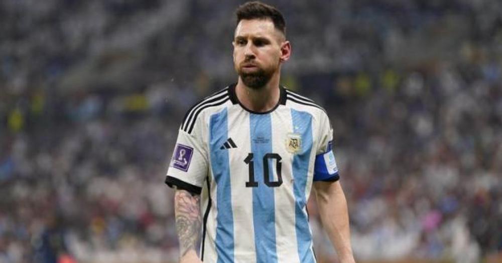 El cuadro de Lionel Messi se exhibe en Francia