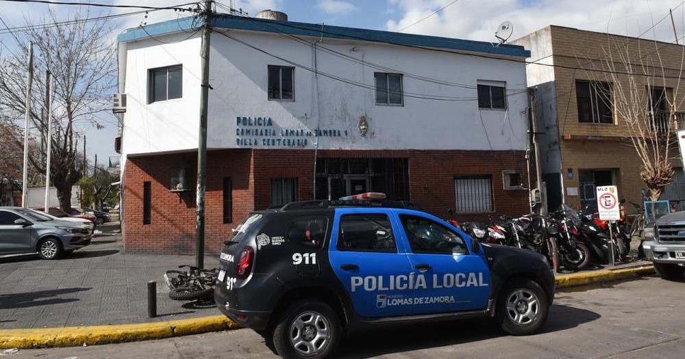 El hijo de la víctima fue trasladado a la Comisaría 7ma de Villa Centenario