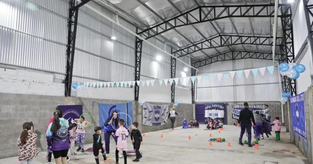 Nuevo gimnasio techado del Club Ituzaingo de Temperley