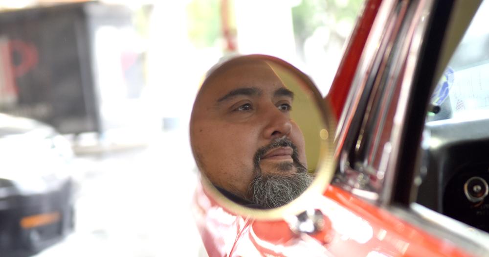 La especial relacioacuten de un lomense con su padre y los autos