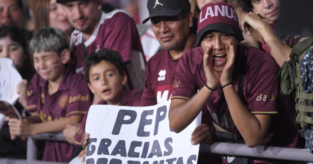 Todo el cariño del hincha para Sand