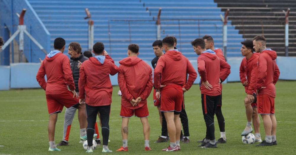 Ya son ocho las bajas en el Tricolor