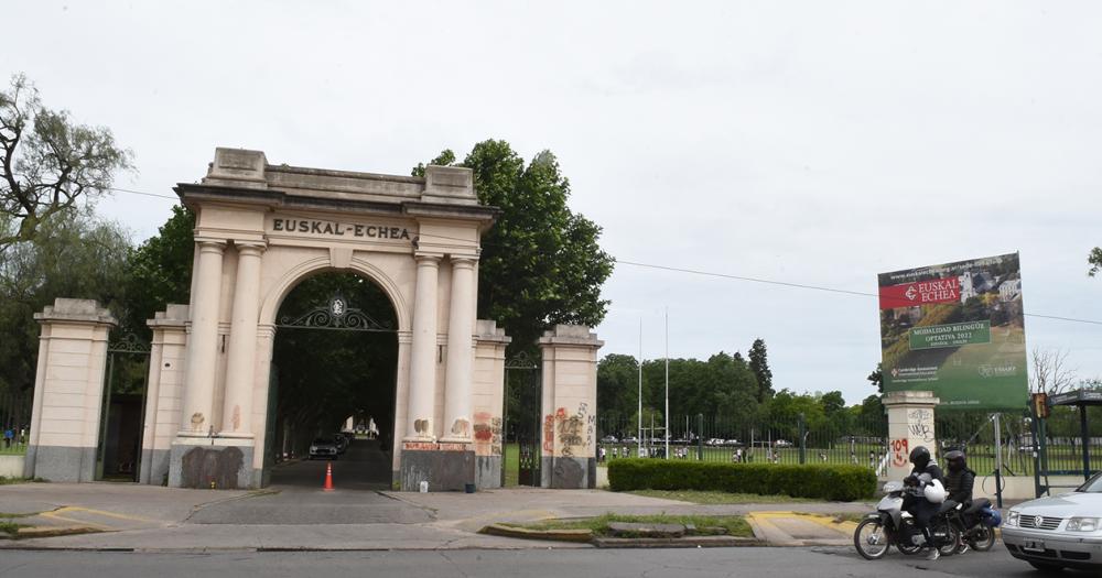 El Euskal Echea mucho maacutes que un colegio- su historia en Llavallol