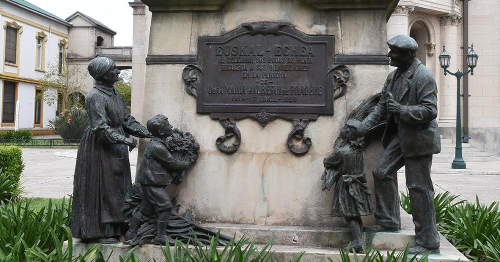 El Euskal Echea mucho maacutes que un colegio- su historia en Llavallol