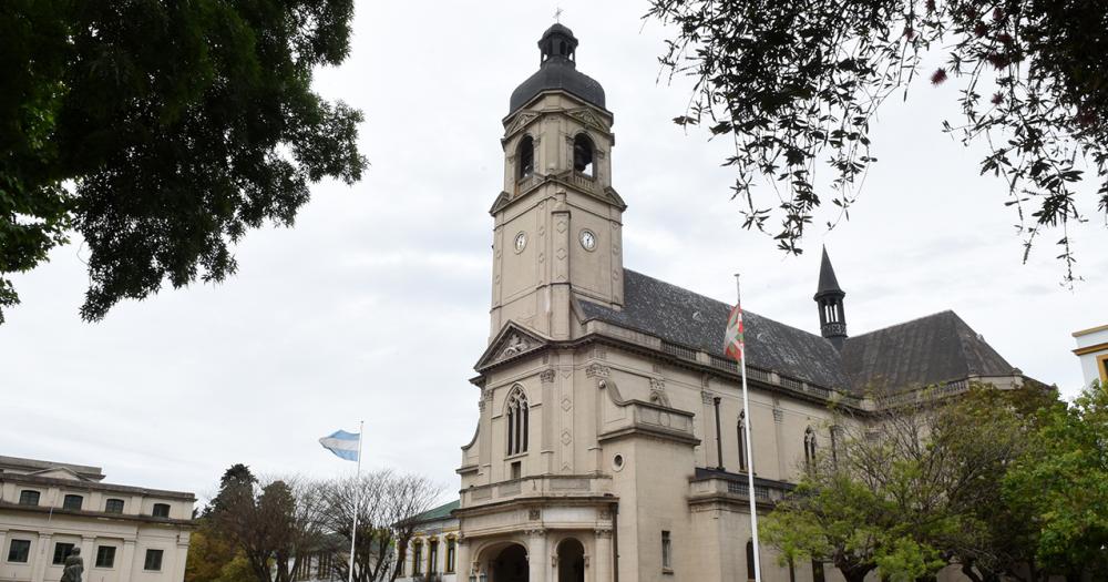 El Euskal Echea mucho maacutes que un colegio- su historia en Llavallol