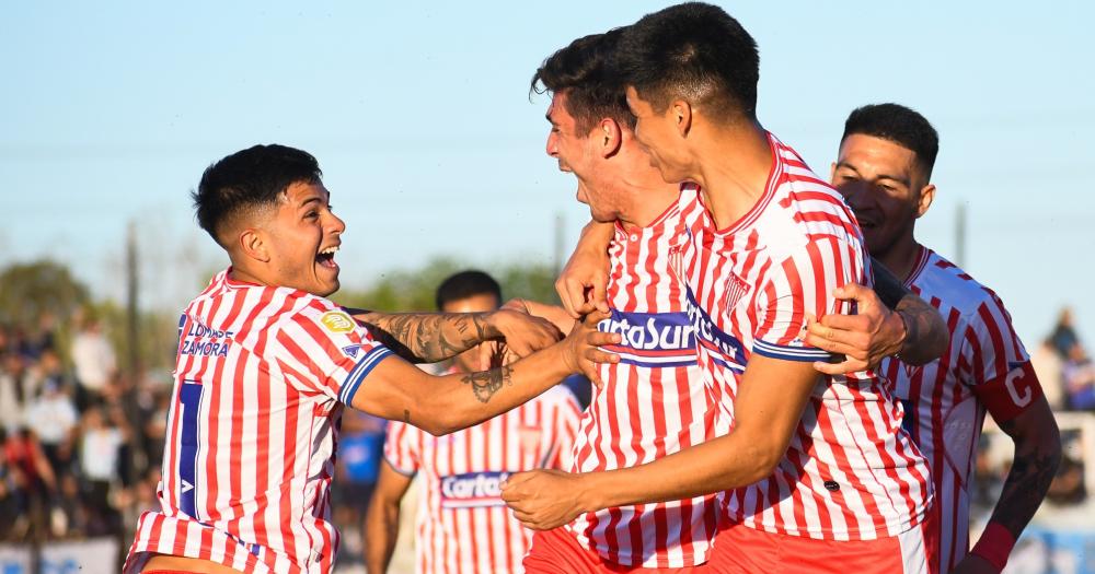 Los Andes busca nuevo entrenador