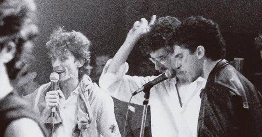 Federico Moura y Charly García en una postal de los 80