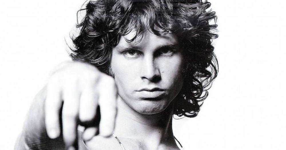 Jim Morrison murió a los 27 años