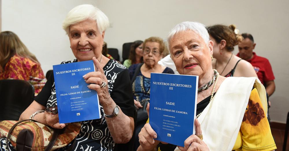 Cecilia y Alicia fueron dos de las escritoras reconocidas quienes cuentan con ms de 30 años de trayectoria en Lomas