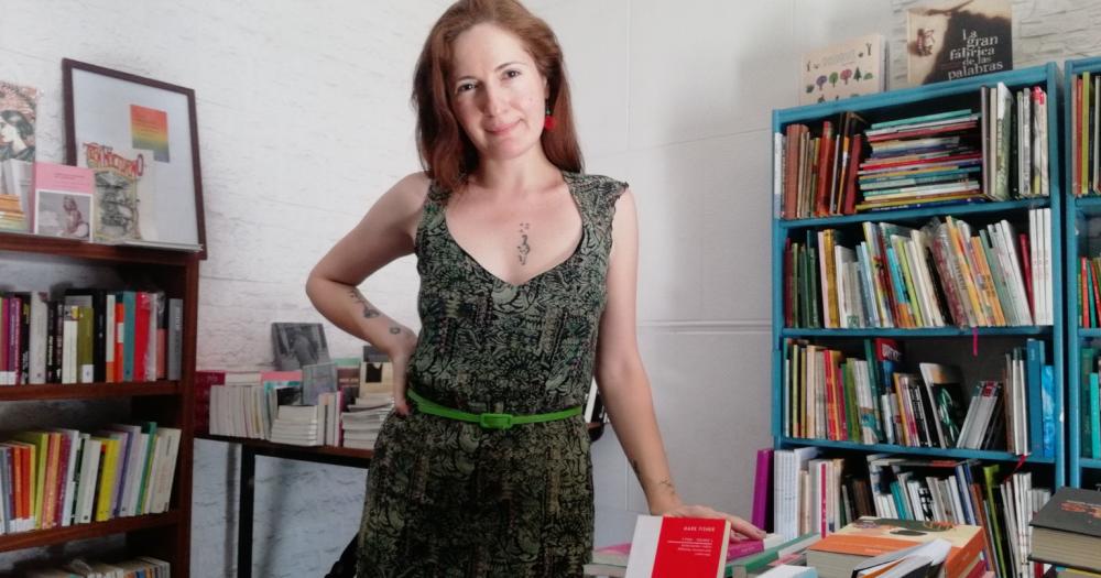 La representante de Lomas en la Cmara tiene una librería en su barrio desde hace 3 años