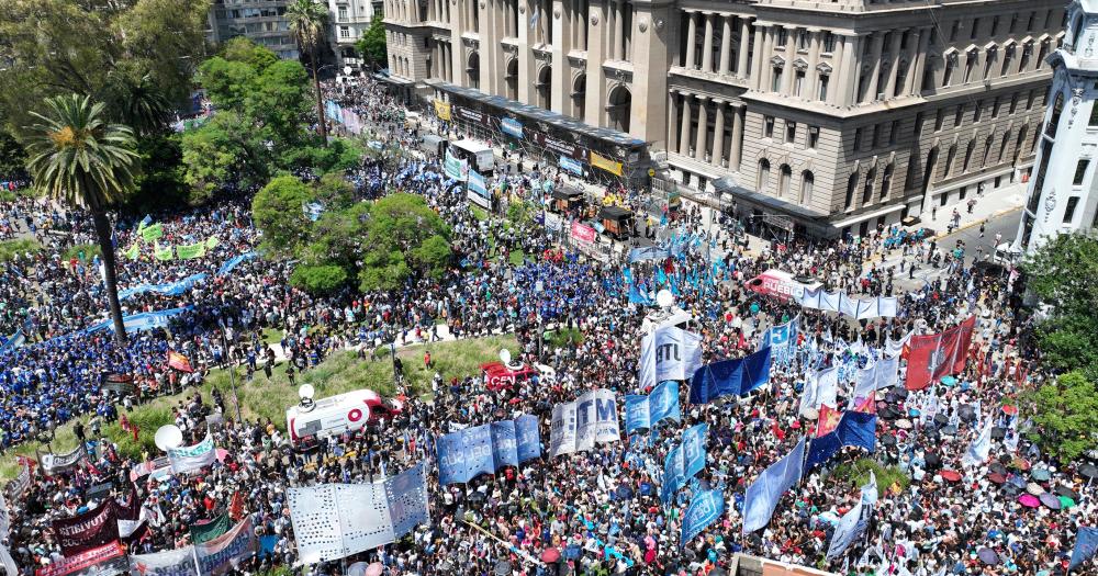 En medio de la marcha la Justicia rechazoacute el amparo de la CGT contra el DNU