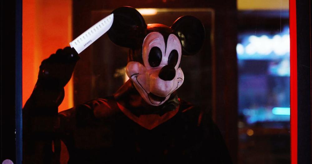 Mickey Mouse cambia de rubro