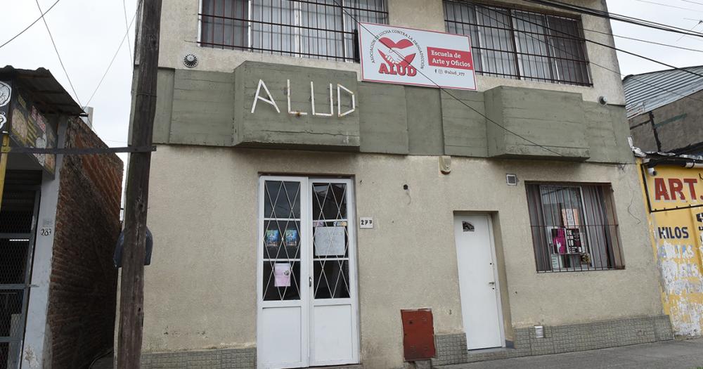Creoacute un centro de lucha contra la drogadiccioacuten hace 50 antildeos y suentildea rearmarlo