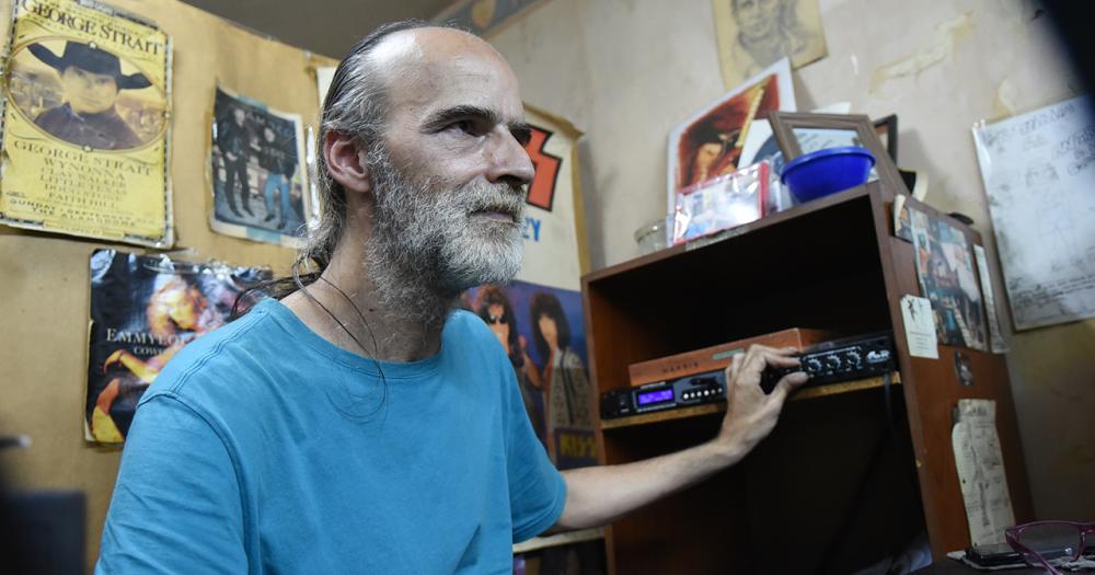 La historia de una miacutetica disqueriacutea en el corazoacuten de Lomas