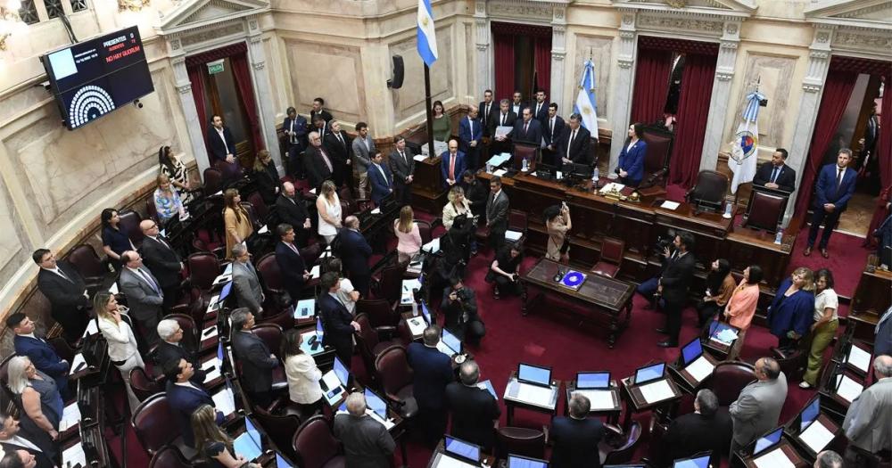 Unión por la Patria asegura que no se cumple la ley al no convocar a una sesión en el Senado para tratar el DNU de Javier Milei