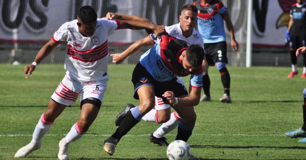 Brown cae en la jornada inicial de la Primera Nacional