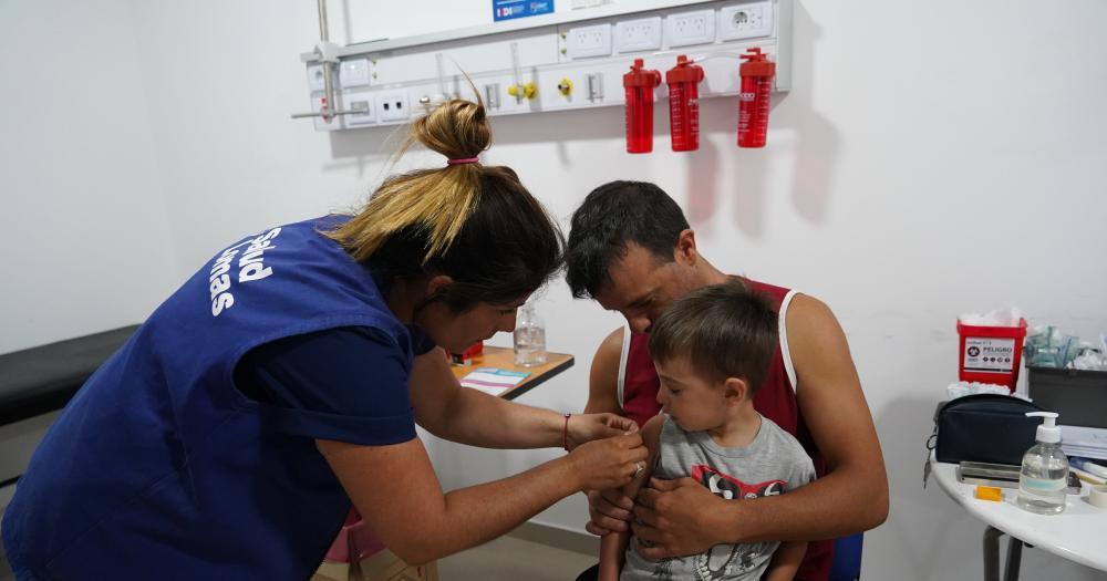 Maacutes vecinos accedieron a inmunizarse gratis contra el Covid en Lomas