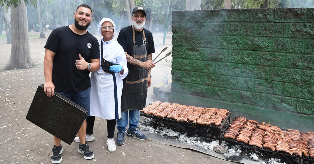 Con baile y espuma finalizoacute la Colonia para Adultos Mayores en Lomas