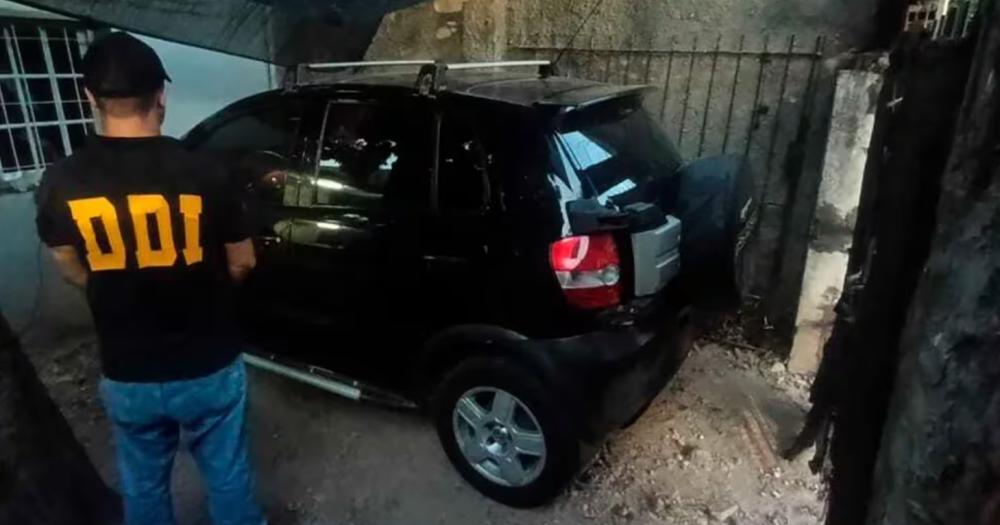 El auto del excomisario utilizado en el doble crimen