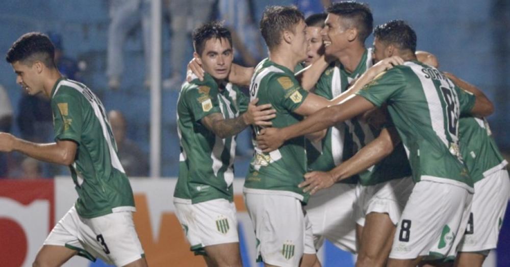 El Taladro enfrentaría a Vélez con cambios
