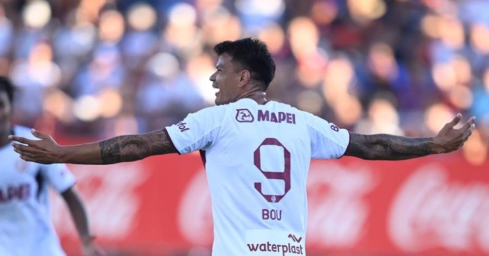 Bou y el legado de la camiseta número 9 del Granate