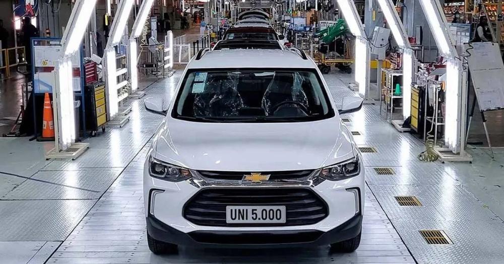 General Motors paroacute su produccioacuten- no puede pagar insumos 