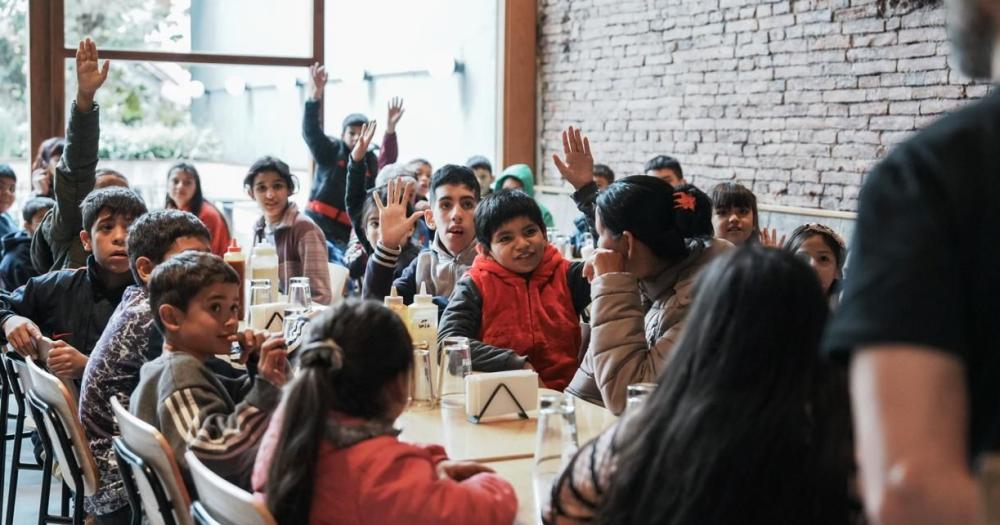  vieron todo el proceso de producción y se quedaron a almorzar