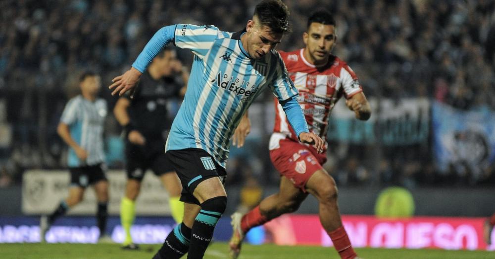 Romero busca cortar un avance de Racing