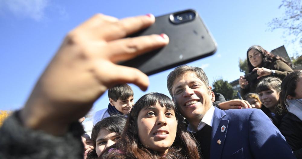 Kicillof avanza en la reactivacioacuten de las obras que paralizoacute Milei