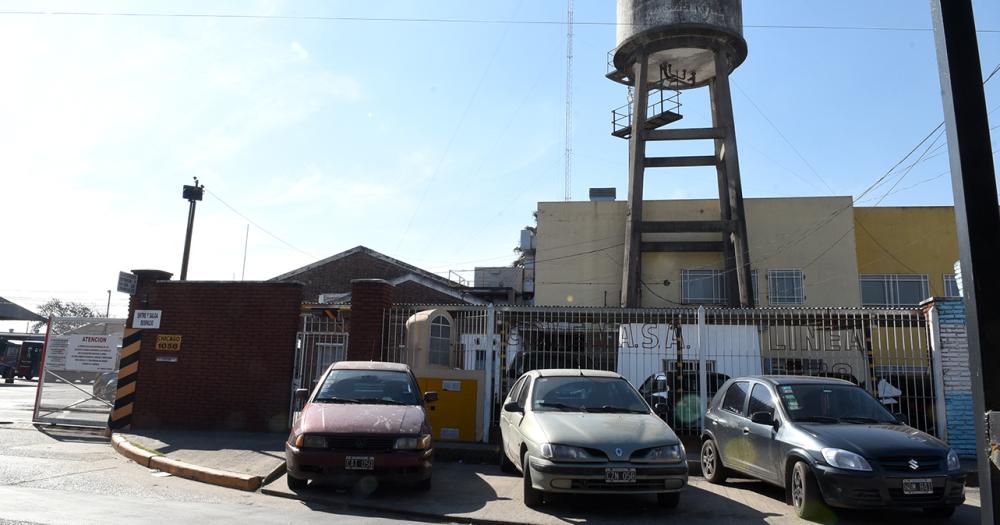 A 95 antildeos de la Empresa 25 de Mayo- un emblema para Lomas y zona Sur