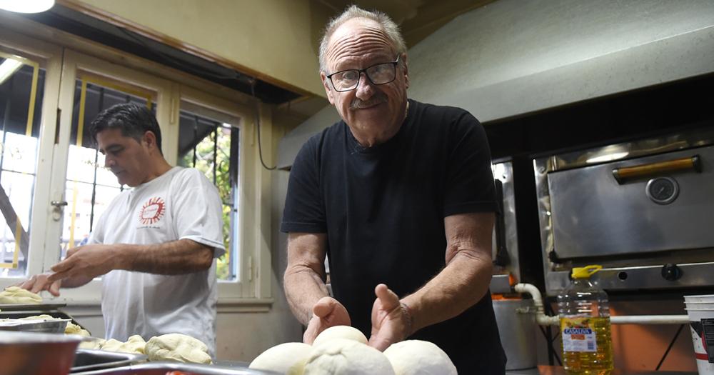 Un pizzero lomense participaraacute del primer Mundial de la Pizza y la Empanada