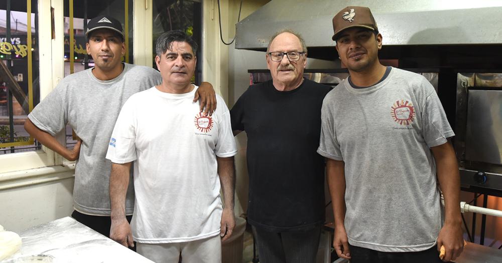 Un pizzero lomense participaraacute del primer Mundial de la Pizza y la Empanada