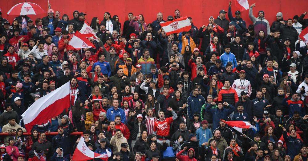 Los Andes bajoacute el precio de la entradas para el partido ante Cantildeuelas