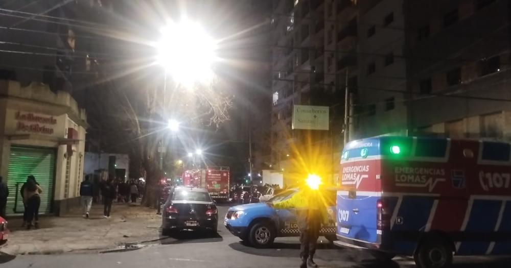 Los Bomberos de Lomas tuvieron una tarea difícil el sbado por la noche