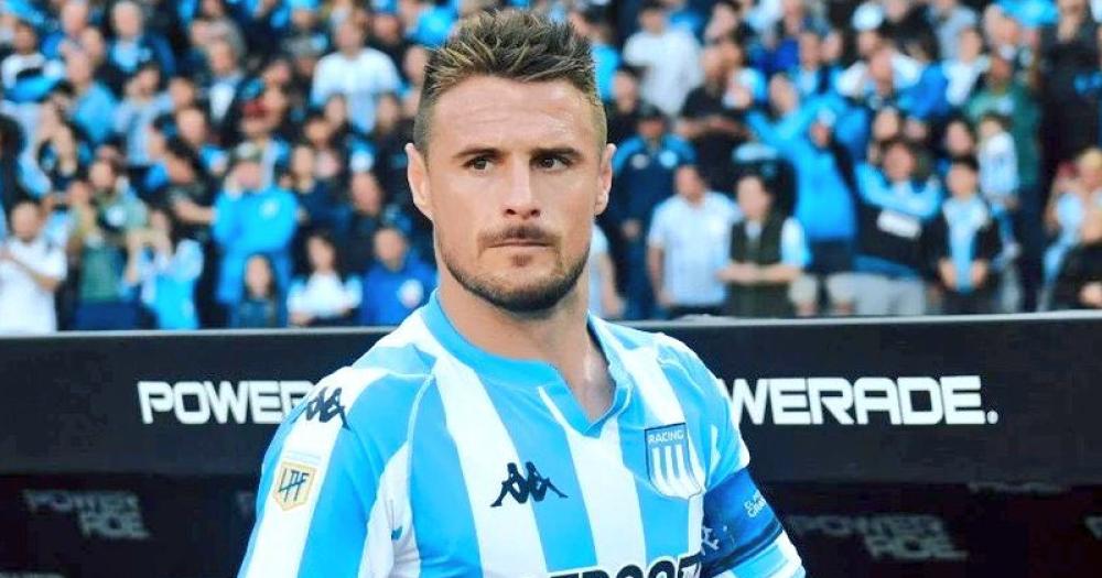 Pillud que no seguir en Racing es el gusto del DT de Banfield