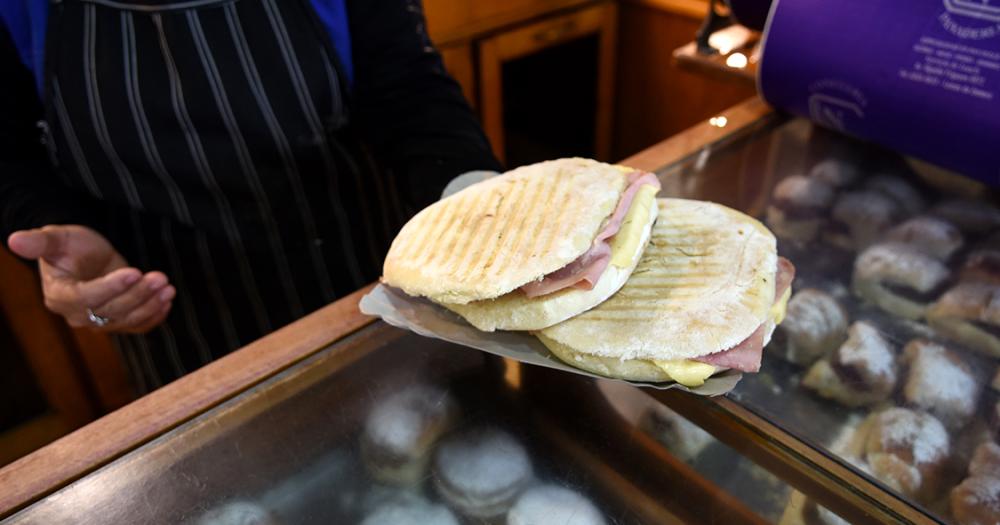 De repartir pan en carruaje a ser una panaderiacutea emblema- la historia de La Novo