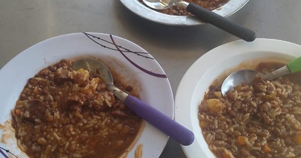 Brindan la merienda y el almuerzo para ms de 90 chicos