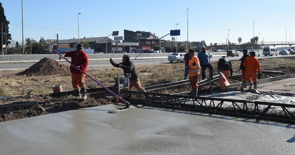 Trabajos en el cruce con la Avenida Juan XXIII