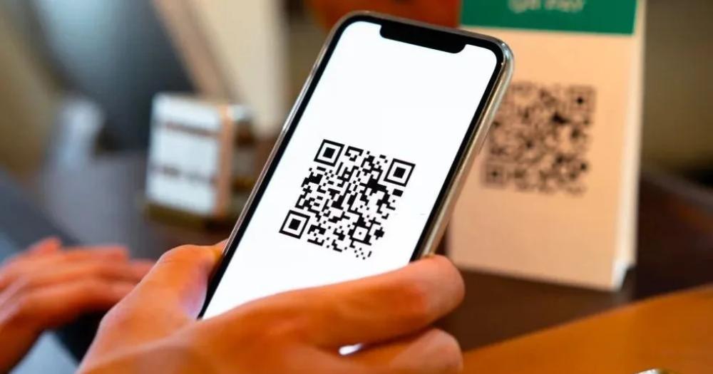 Entró en vigencia la interoperabilidad de los pagos con QR