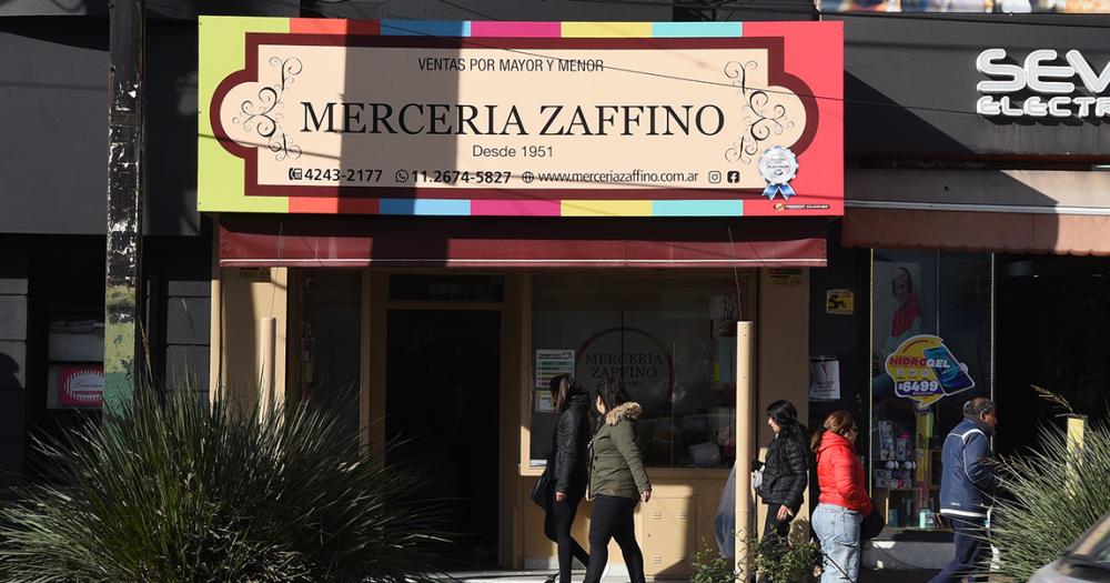 No habiacutea merceriacutea en Lomas y decidioacute abrir una- la historia de Zaffino