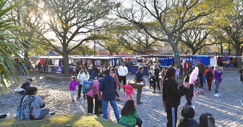 La Plaza Libertad tiene sectores recreativos deportivos y de descanso