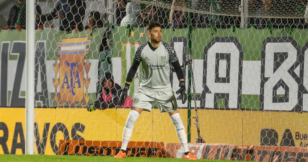 Facundo Sanguinetti el dueño del arco de Banfield