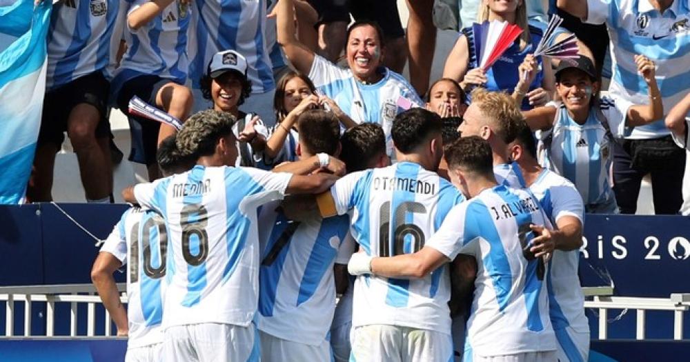 Argentina ganó tres puntos claves ante Irak en los Juego Olímpicos