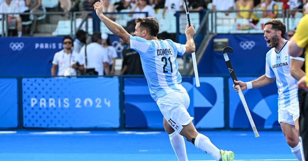 Domene celebra su gol ante Nueva Zelanda