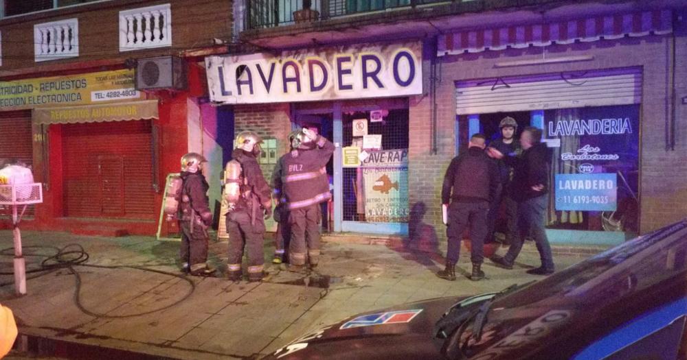 Un lavarropas del comercio terminó quemado