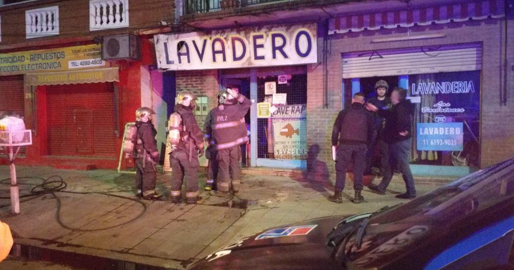 Un lavarropas del comercio terminó quemado