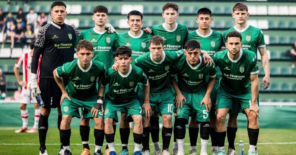 Juan Bisanz volvió a jugar en Banfield tras superar una dura lesión