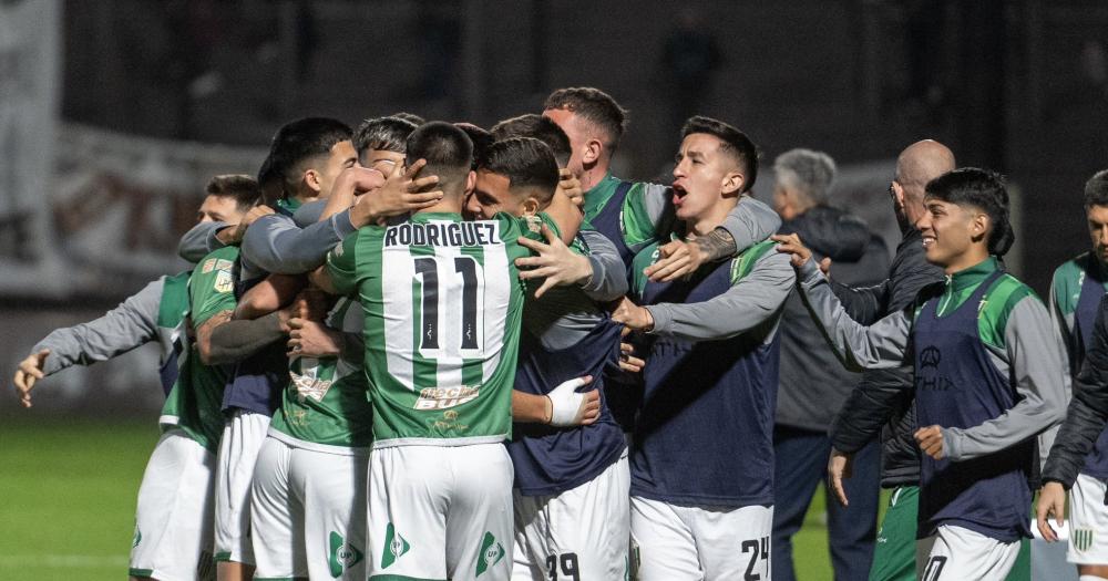 Banfield busca incorporar ms refuerzos